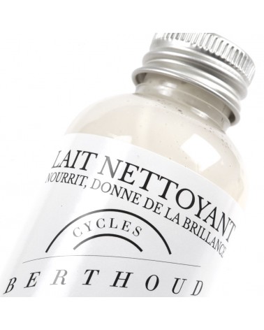 Nahkasatulan huoltomaito Berthoud 2