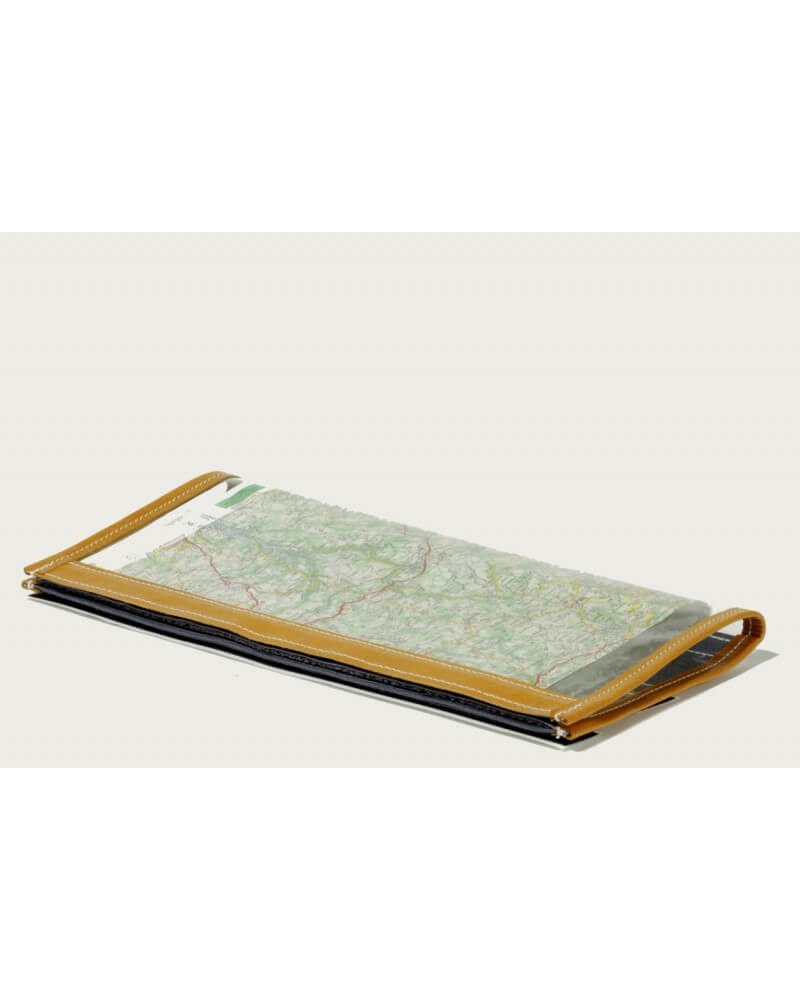 Large map reader