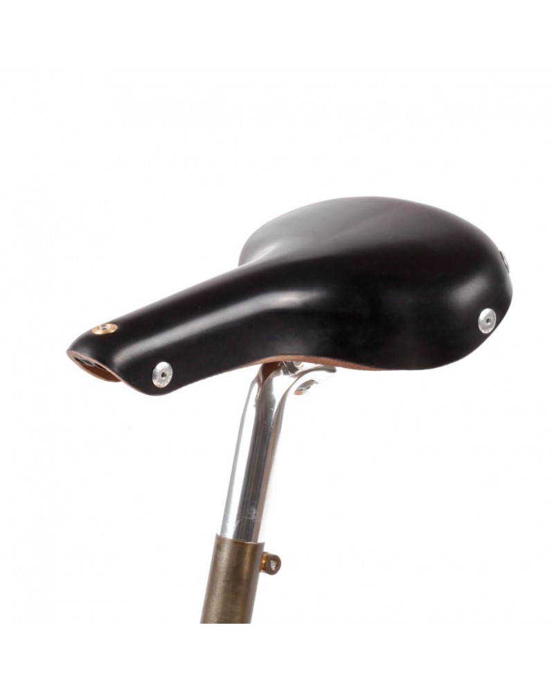 Leather saddle Mente black