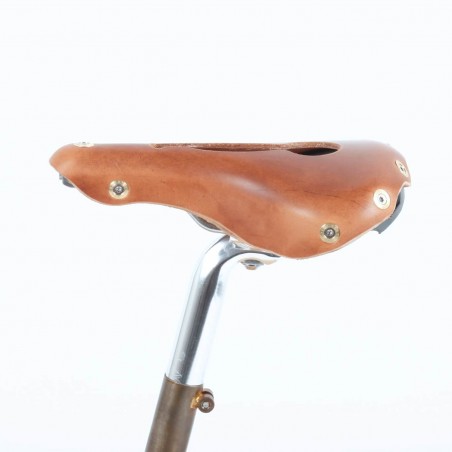 Selle vélo cuir ouvert dame randonnée nerf pudendal Berthoud Marie Blanque