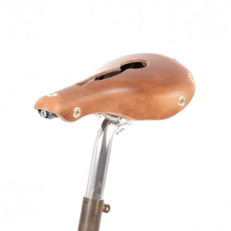 Selle vélo cuir ouvert dame randonnée nerf pudendal Berthoud Marie Blanque