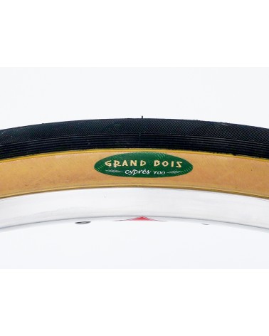 neumático plegable madera grande 700c 30mm cypres