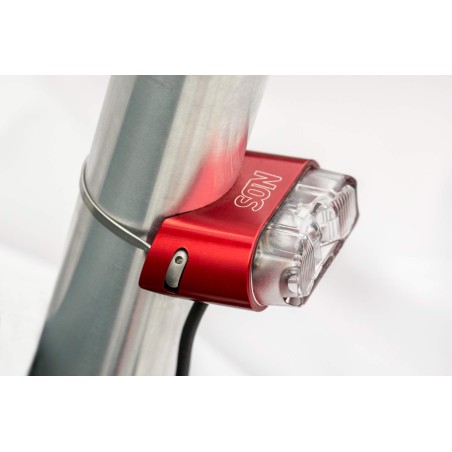 Luz trasera par E-Bike SON DC de 6-12 voltios montada en la tija del sillín