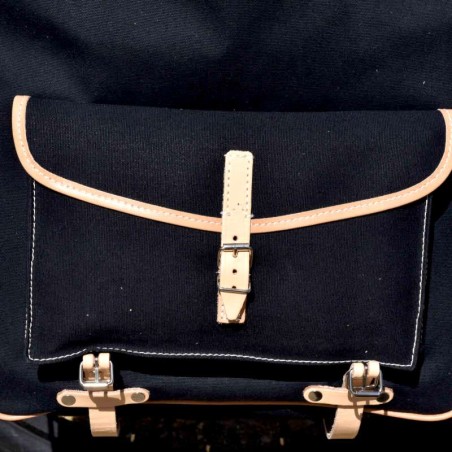 Sidofack med låg profil för vandrare Berthoud kanvas i svart bomull