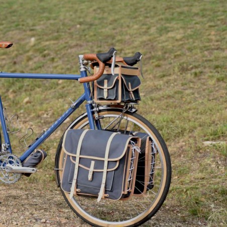 Ohjaustangon laukku Berthoud