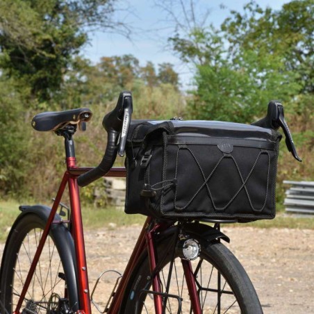 styrtaske berthoud randonneur sort bomuldskanvas og sort vegetabilsk læder