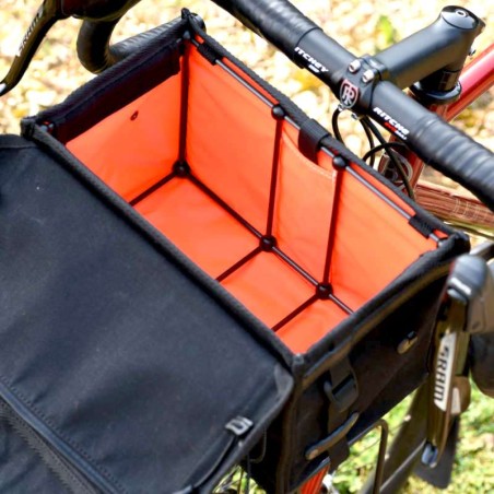 styrväska berthoud randonneur svart bomullscanvas och svart vegetabiliskt läder