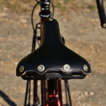 Cykelsadel i læder med titaniumskinner Berthoud Aravis