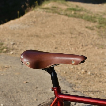 Tan leather bike online seat