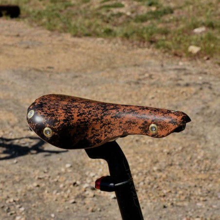 Selle vélo cuir dame randonnée Berthoud Marie Blanque