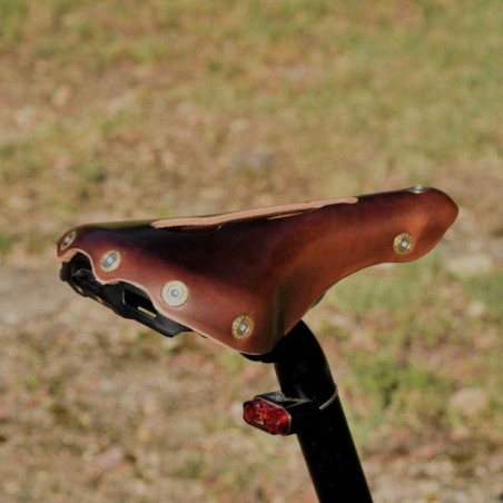 Öppen cykelsadel i läder för damer med nervus pudendus Berthoud Marie Blanque