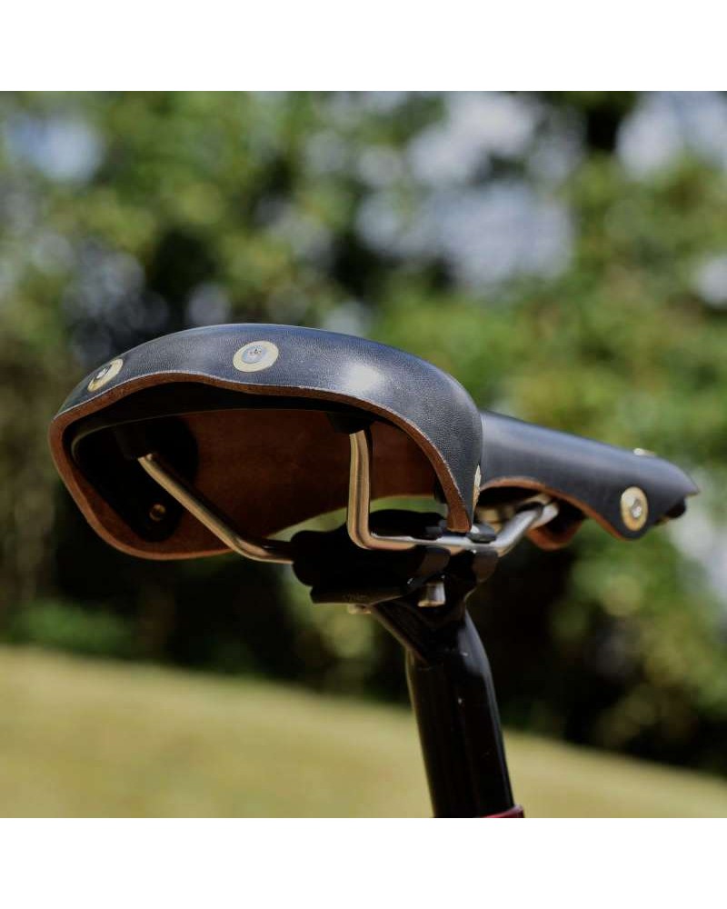 Leather saddle Soulor black