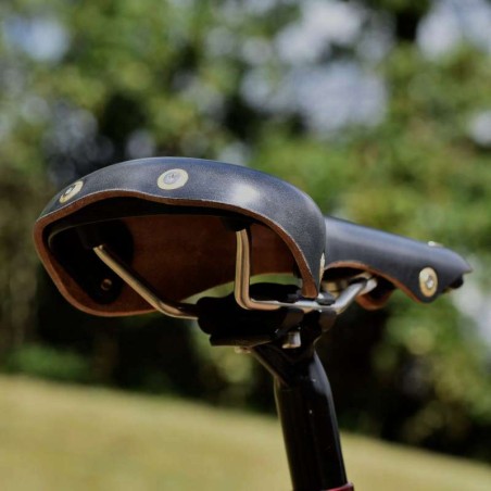 Tävlingssadel i läder Berthoud Soulor