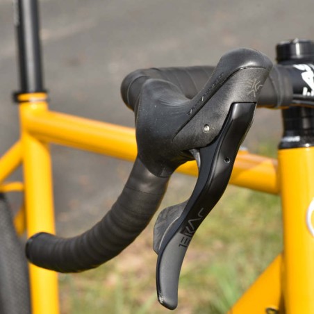 sorapyörä, jonka on tehnyt craftsman-pyörän kehystäjä